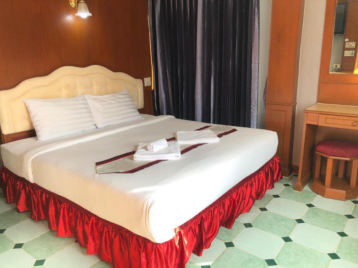 Lamai Inn Patong Buitenkant foto